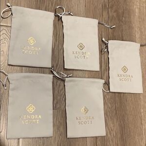 Kendra jewelry dust bag bundle 🎁